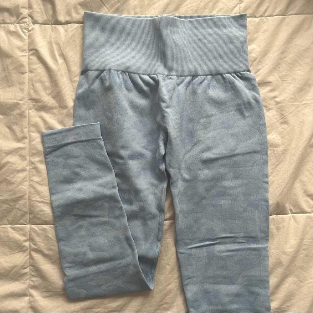 NVGTN Icy Blue Camo Seamless Leggings